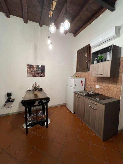Central Cathedral Apartment ปาแลร์โม ภายนอก รูปภาพ